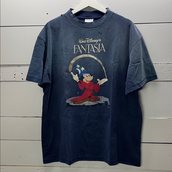 DISNEY Vintage Inspired Distressed Fantasia Wizard Mickey Shirt Size Large
